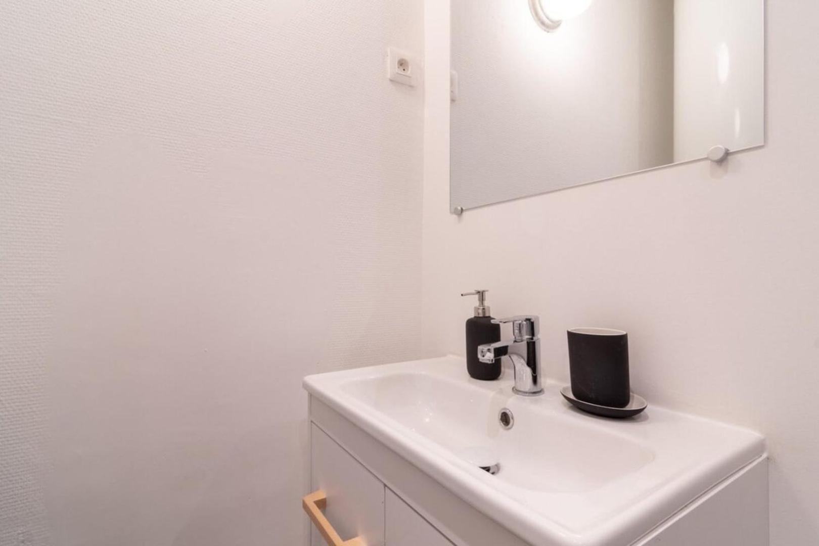 טורקואן Apartment Near The Train Station Ouigo Tgv מראה חיצוני תמונה
